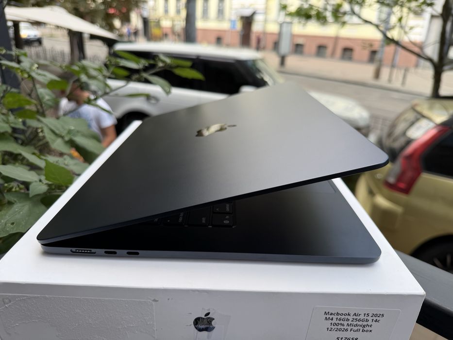Open Box MacBook Air 15” M4 16/256Gb Midnight (15 циклів)