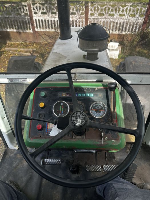 ciągnik rolniczy Steyr 8100