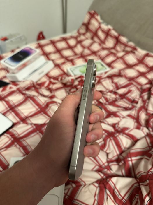 Iphone 15 pro max  512gb natural як новий 83%