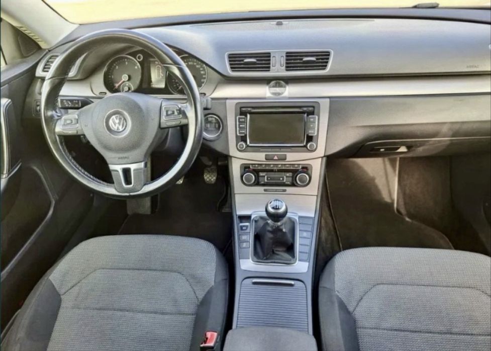 VW Passat Variant 1.6 Tdi | 2011 Nacional