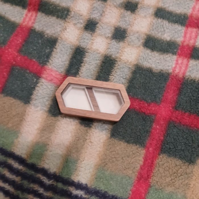 Продам коробочку для зберігання каблучок