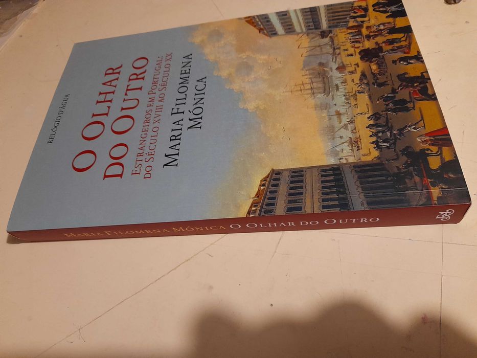 Livro "O Olhar do Outro " Novo )