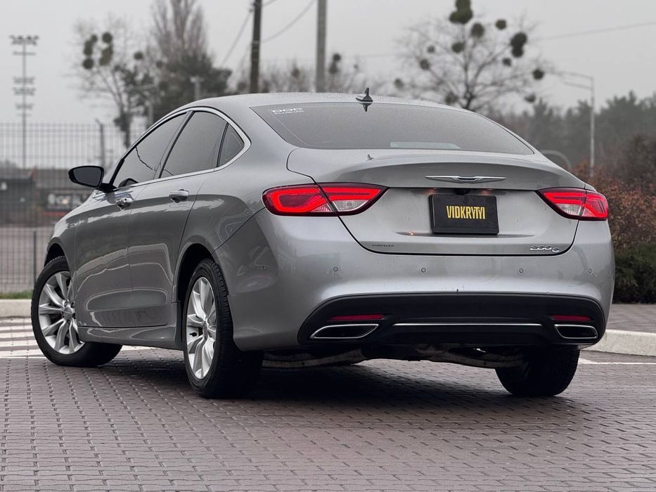 Chrysler 200 2014 року, 3,6 газ/бензин, автомат, передній привід,182т.