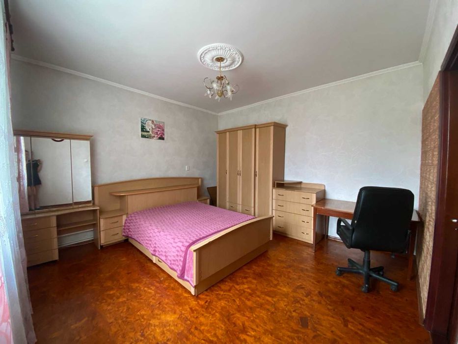 Продам спальний гарнітур