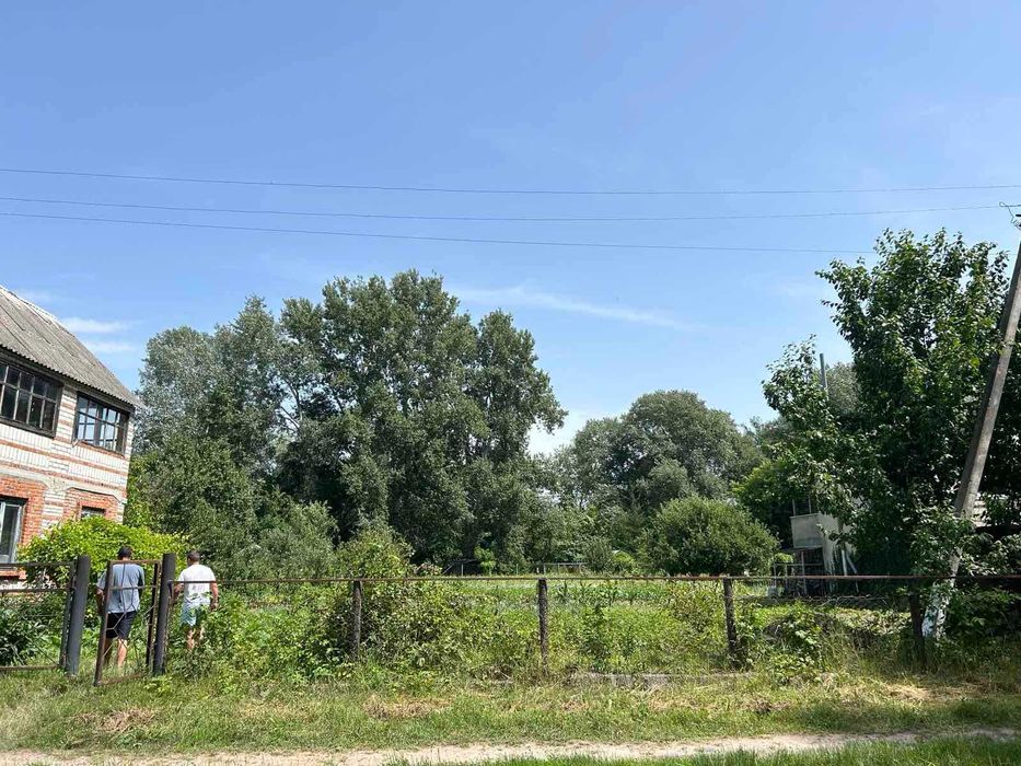 Продам ділянку землі