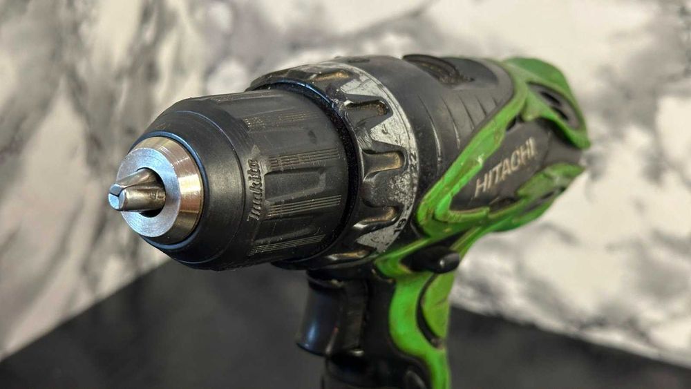 Шуруповерт Hitachi 14.4v