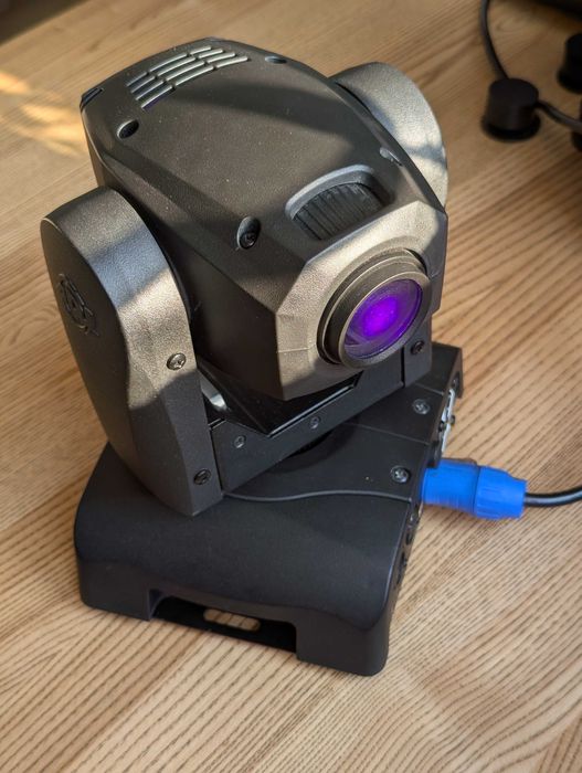 Рухома поворотна голова ADJ Pocket Pro (8 кольорів, гобо)