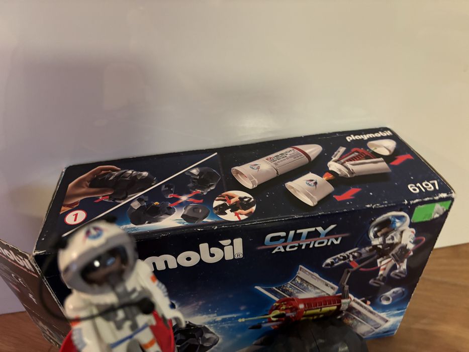 Playmobil City Action 6197 – Misja kosmiczna / rakieta + astronauta