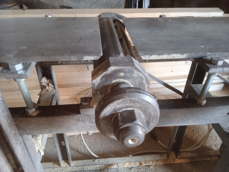 Станок по дереву 250мм