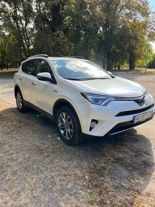 Продам Тойота раф 4