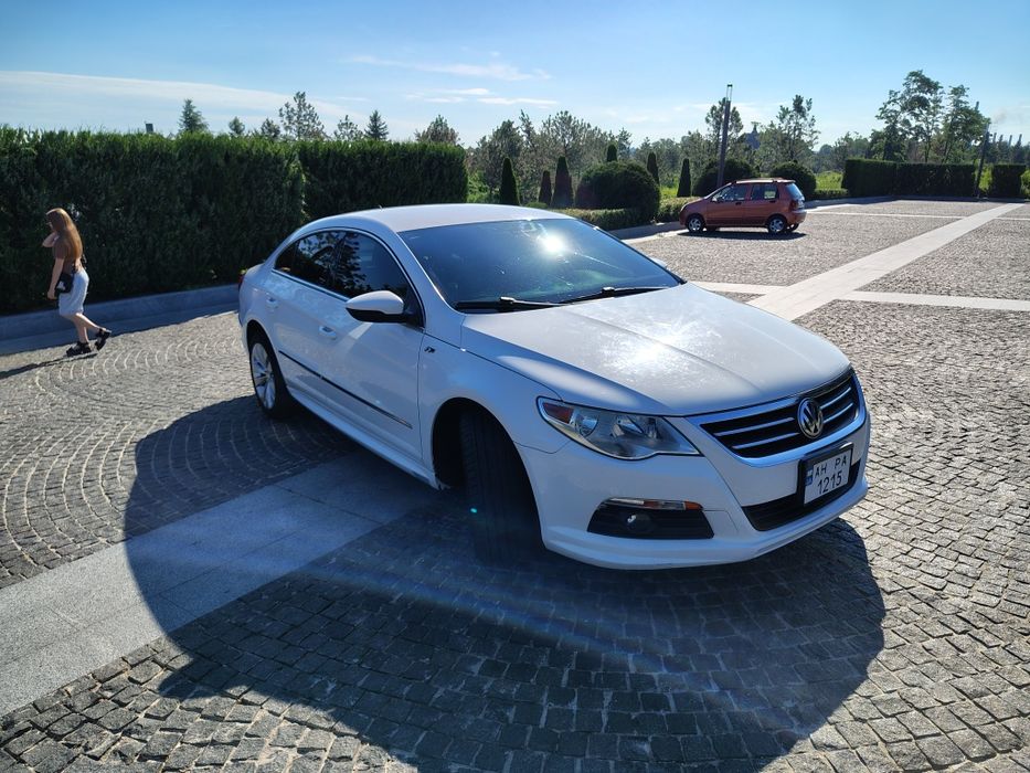 Продам Volkswagen Passat CC R-line 2011