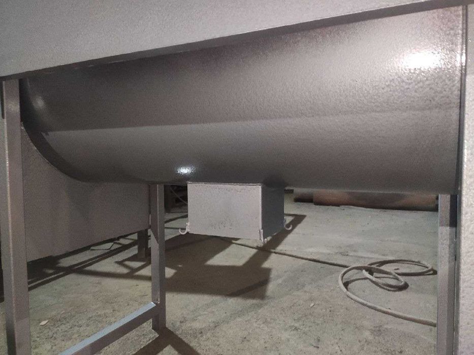 Кормозмішувач, Кормосмеситель 200 литрів, шнек, змішувач для зерна