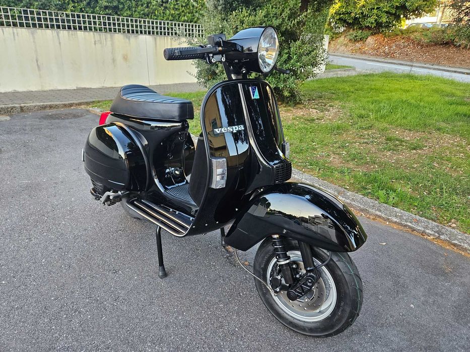 Vespa Piaggio PX 125 Restaurada