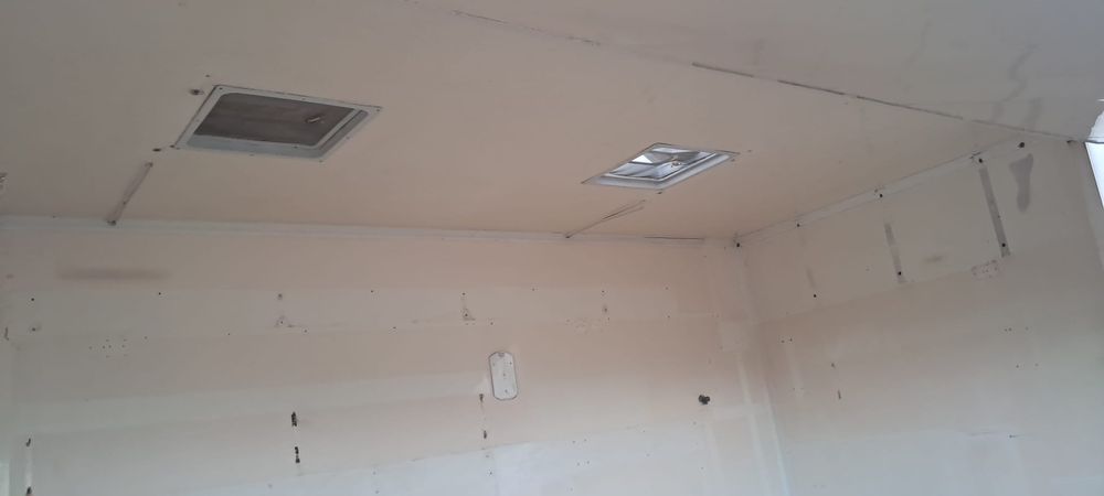 Vende contentor preparado para venda ambulante