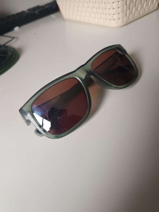 Óculos de sol novoe
