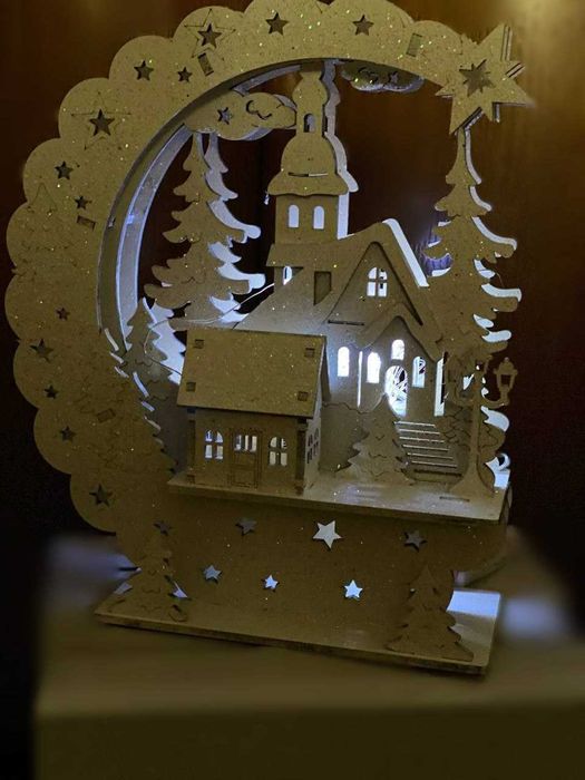 Різдвяний декоративний нічник, інсталяція Хатинка в лісі під місяцем