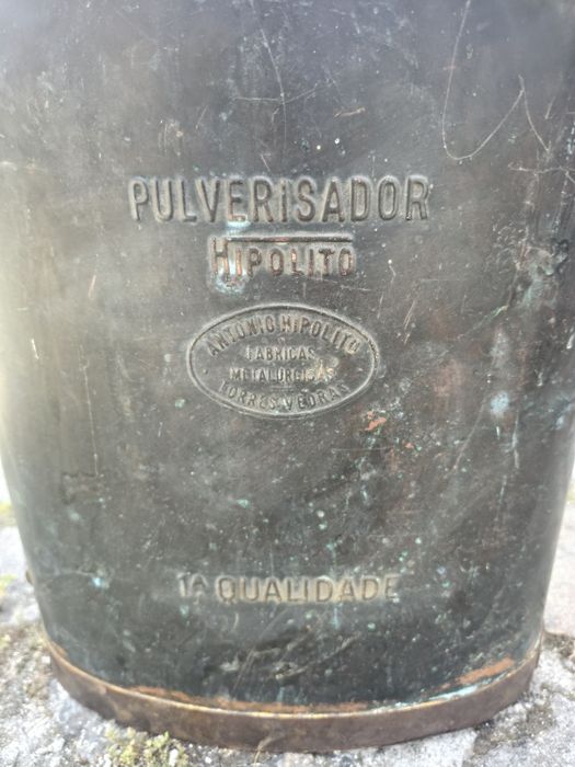 Pulverizador antigo