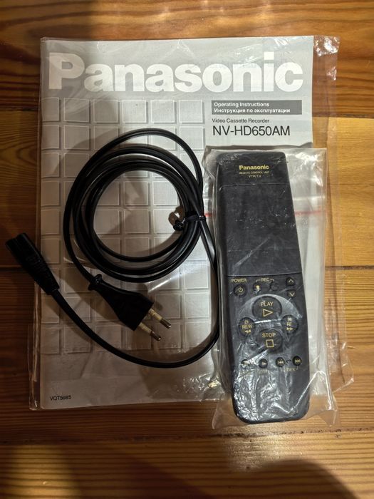 Видеомагнитофон Panasonic NV HD650 Hi-Fi Stereo 6 head (Оптимальный)