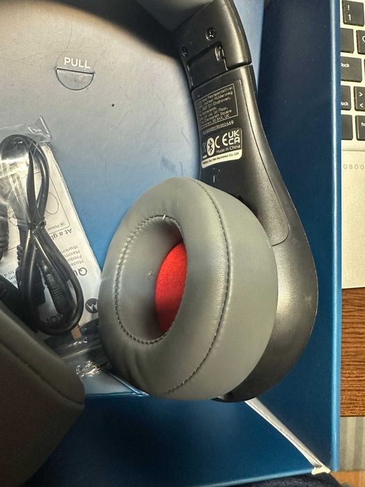 Headphones/Auscultadores bluetooth com micro Motorola XT 500