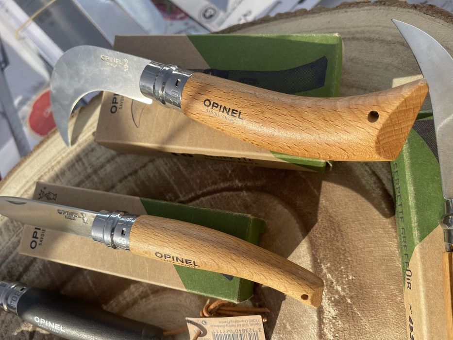 Navalhas Opinel. Novas. Preços diferentes