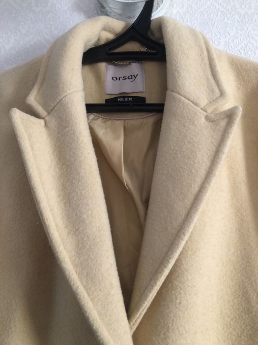 Пальто жіноче фірми orsay
