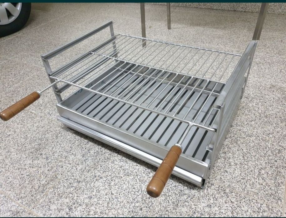 Varios Grelhadores em inox