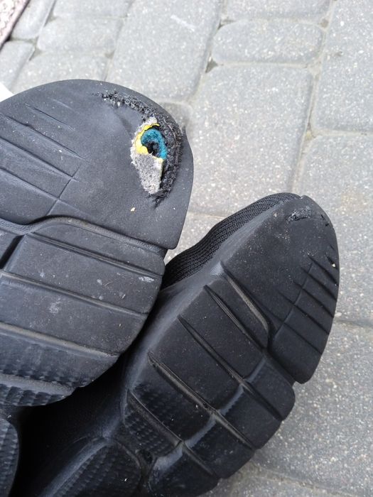 Buty do pracy używane uszkodzone rozmiar 44 wkładki 29 cm