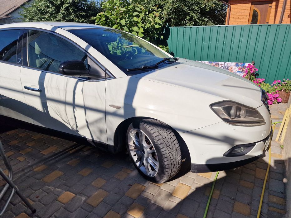 Продам Lancia Delta 2012, 1.6 jtd, автомат.