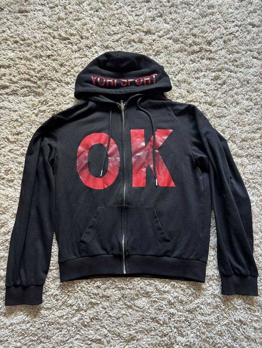 yori sport zip hoodie