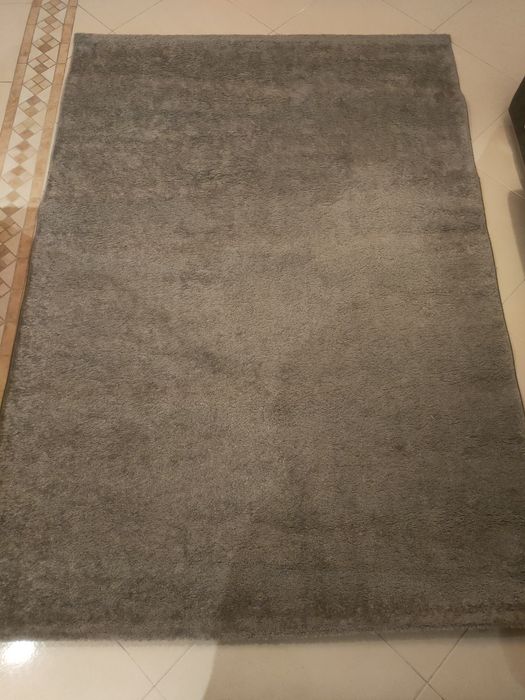 Tapete cinza prata 133x190