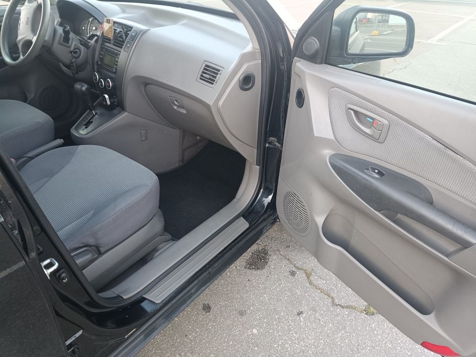 Продам Hyundai Tucson 2008 года 2.0 Газ/Бензин Автомат
