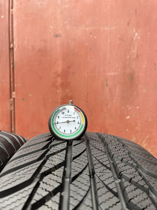 215/65/17 R17 Brigestone Blizzak LM001 4шт ціна за 1шт