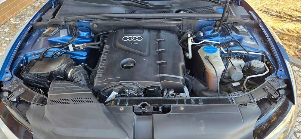 Audi A5 Cabriolet 2.0 Turbo — Azul, Capota Elétrica, Pronto Para o Verão