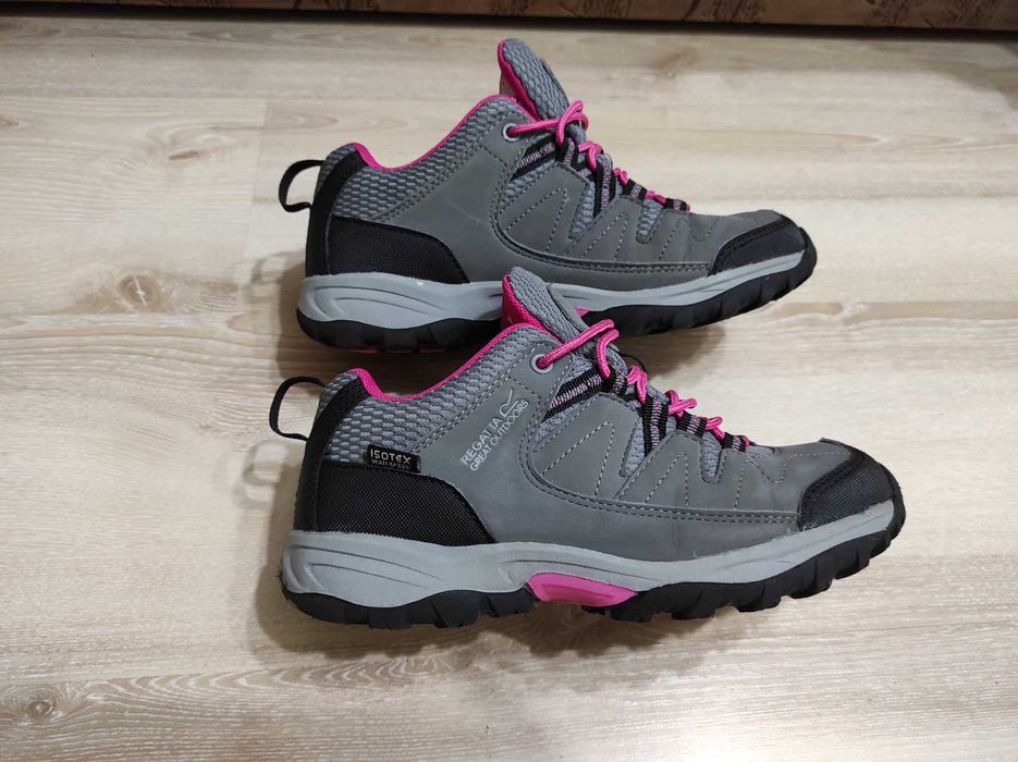 Фирменные водостойкие термо кроссовки Regatta 36 размер