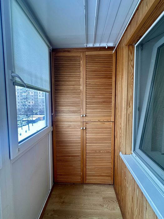 Архипенка 8, перша здача 3-к квартири, є газ, метро Оболонь!