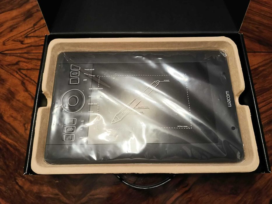 Tablet graficzny Wacom Intuos Pro S PTH-451