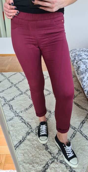 Bordowe rurki skinny spodnie na gumce House 34 / XS