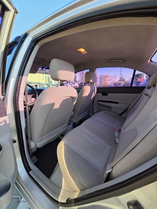 Продам Hyundai Accent  2008 Акпп