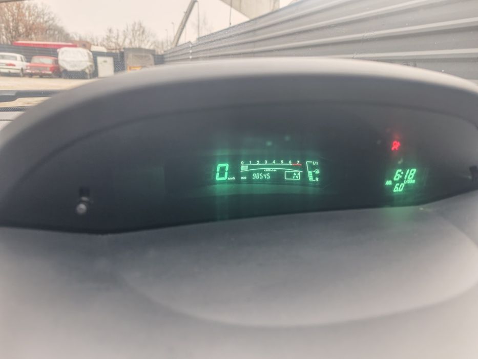 Продам Toyota Yaris 2007