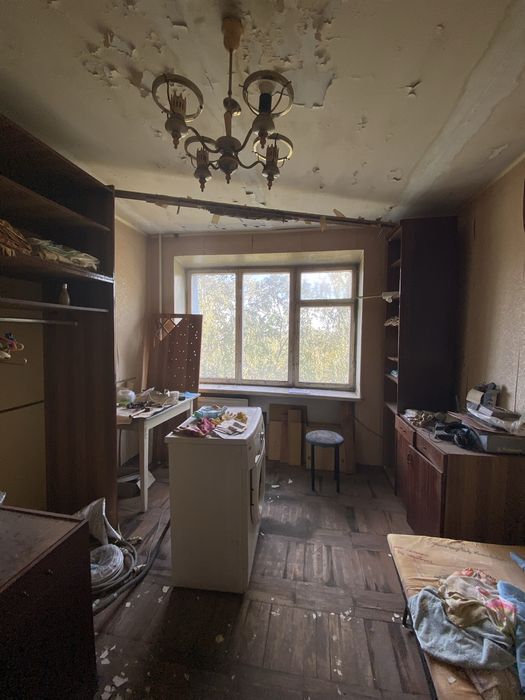 Продам 1 кв Узбекистанская дом 9