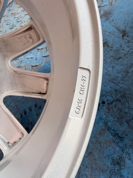 4x108 16 Et27 Peugeot 207 307 partner II tepee  308