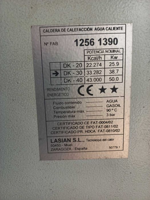 Caldeira a Gasóleo Lasian DK-30 (38 Kw) – Para Reparar ou Peças