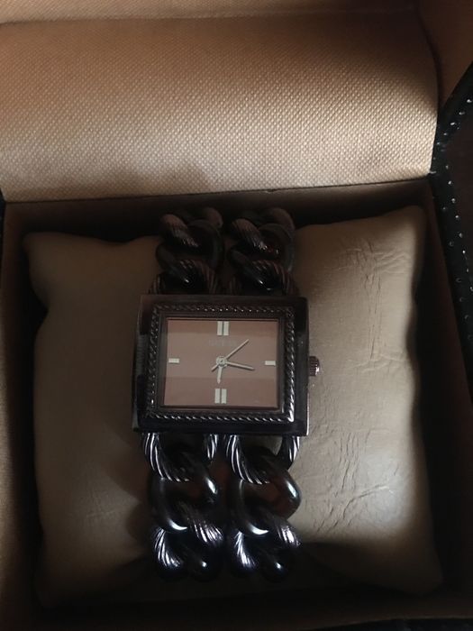 Relógio GUESS castanho como novo