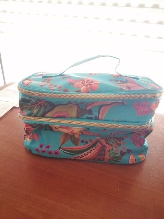 Bolsa de cosméticos
