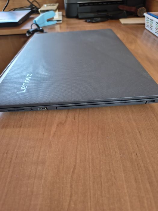 Notebook Lenovo V130
