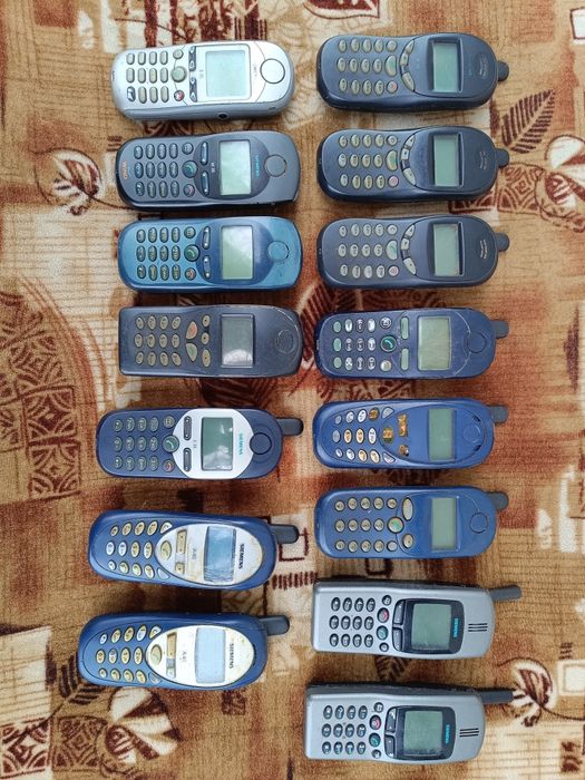 Колекція мобільних  телефонів