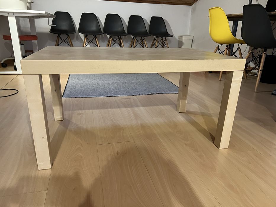 Mesa de centro em faia