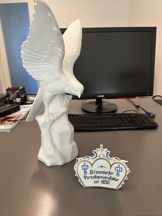 Escultura ou estatueta de porcelana ou biscuit