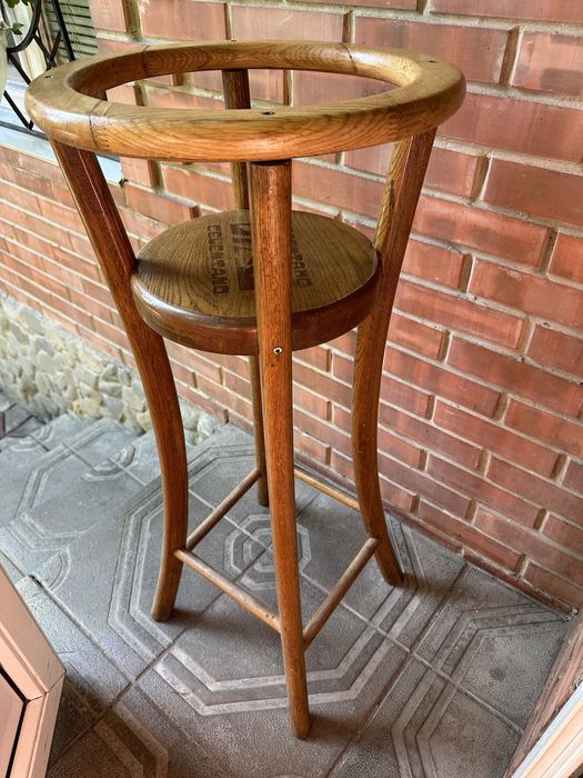 Стул барний високій дубовий