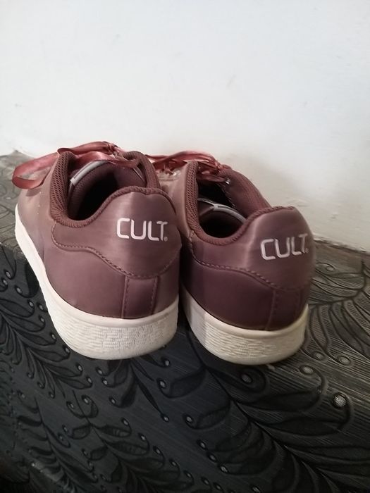 Trampki satynowe Cult 38